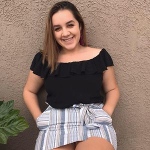 Meet your Posher, Arianna